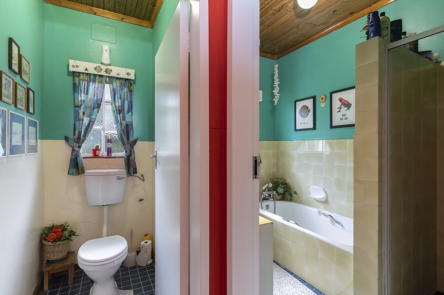 3 Bedroom Property for Sale in Roundhay Western Cape